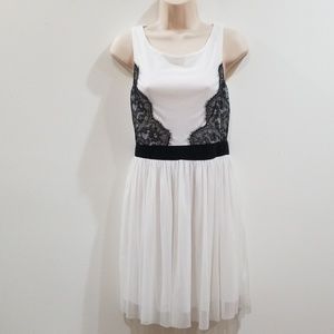 Malloy white and black formal dress